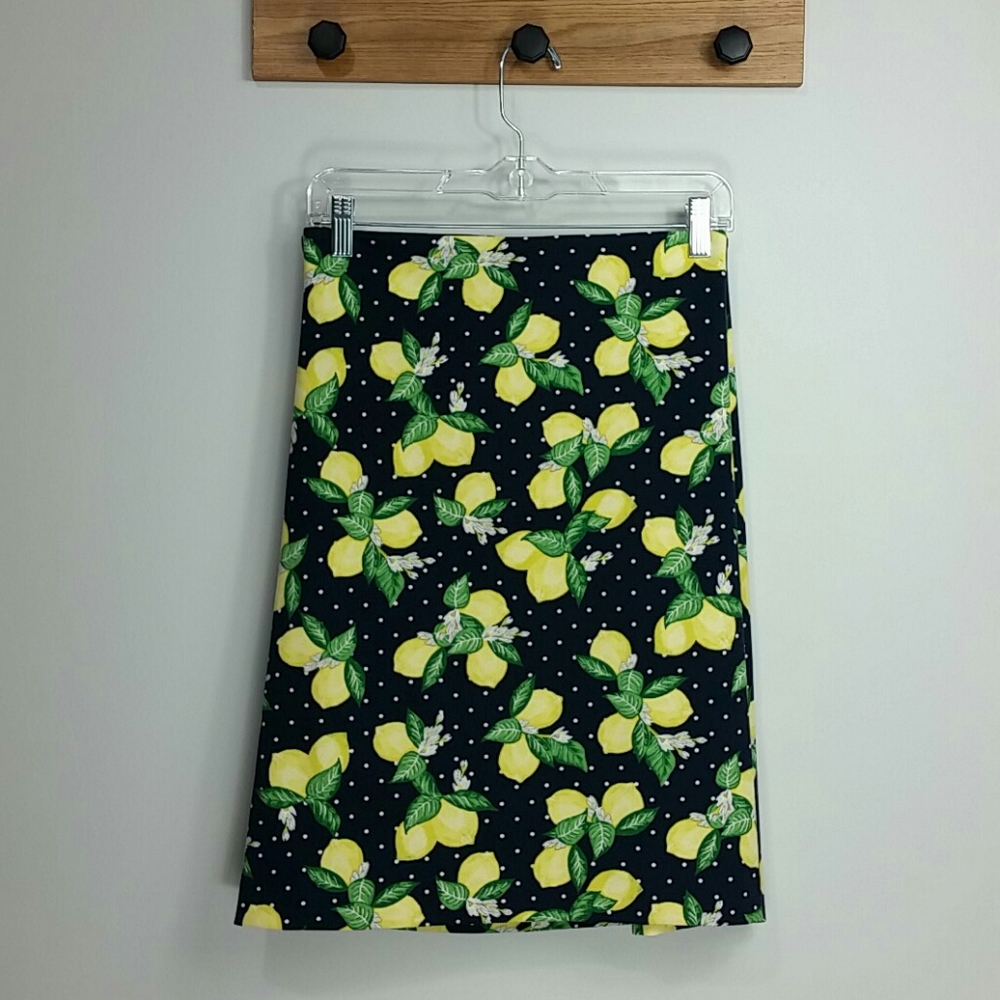 Talbots Navy A-Line Skirt with Yellow Lemon Print